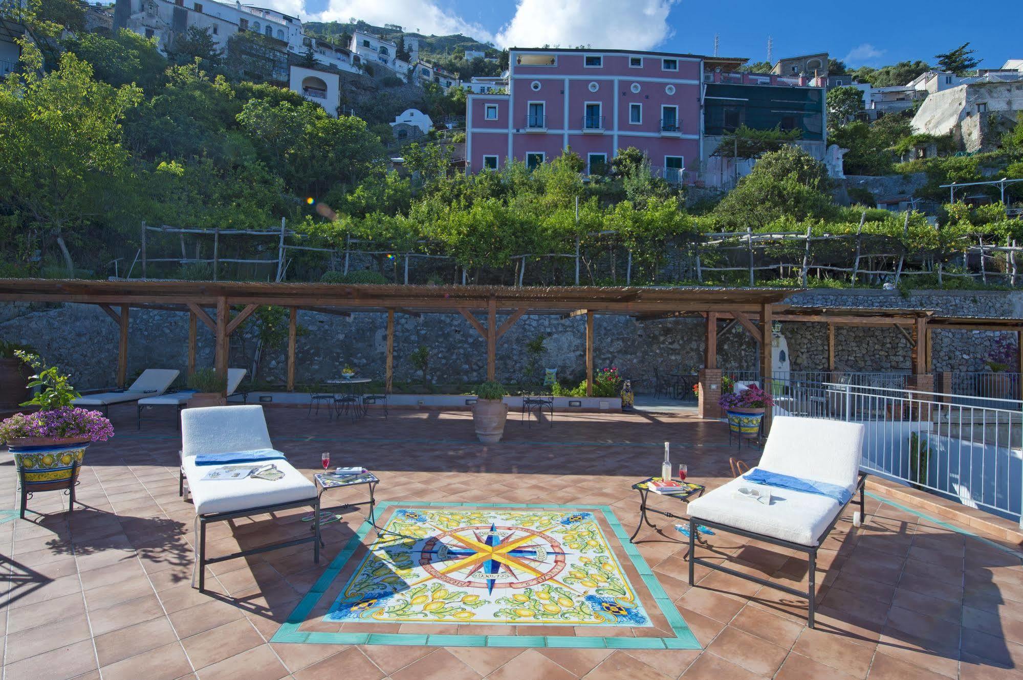 Aparthotel Il Giardino Dei Limoni Praiano Exteriér fotografie